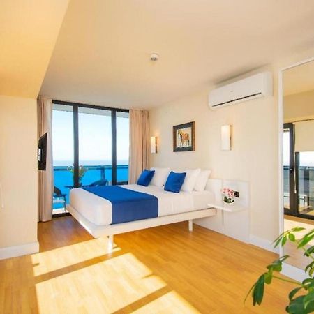 Seaside Resort In New Orbi Twins Batumi Bagian luar foto