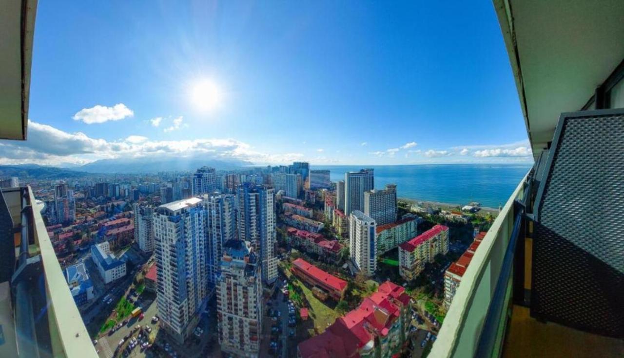 Seaside Resort In New Orbi Twins Batumi Bagian luar foto